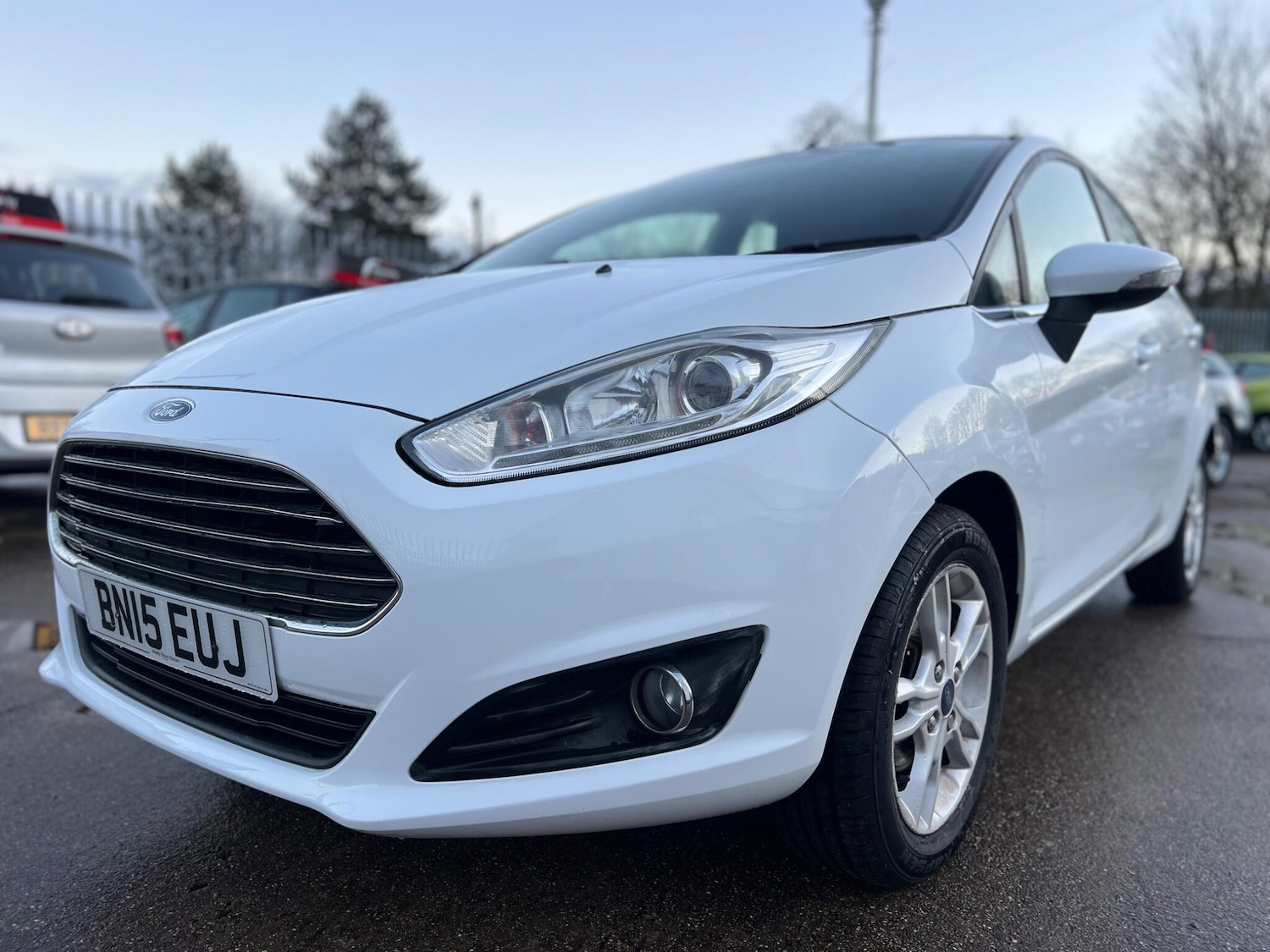 Used Ford Fiesta 2015 for sale - 76689920: Photo 2