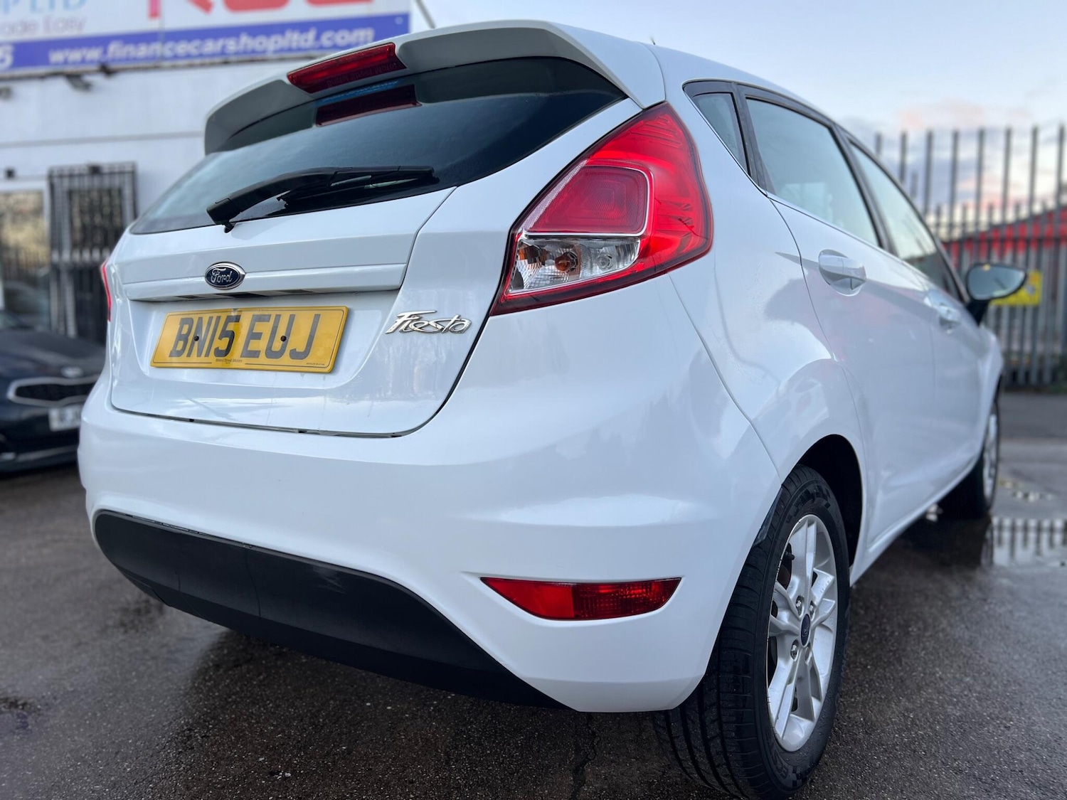Used Ford Fiesta 2015 for sale - 76689920: Photo 6