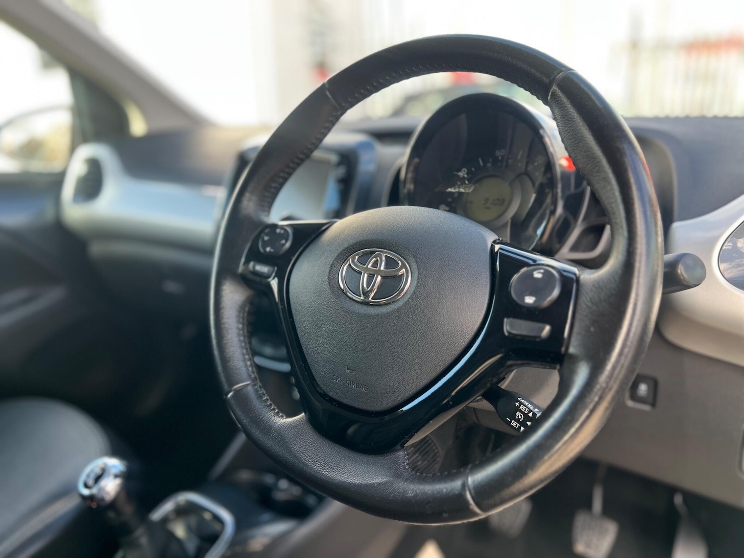 Used Toyota AYGO 2016 for sale - 76360347: Photo 12
