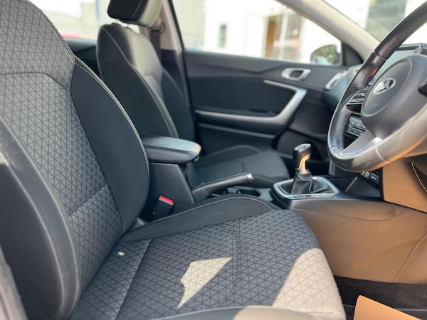 Used Kia Ceed 2019 for sale - 75552352: Photo 26