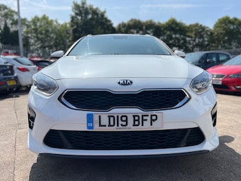 Used Kia Ceed 2019 for sale - 75552352: Photo