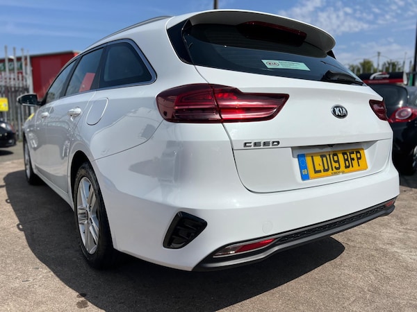 Used Kia Ceed 2019 for sale - 75552352: Photo 5