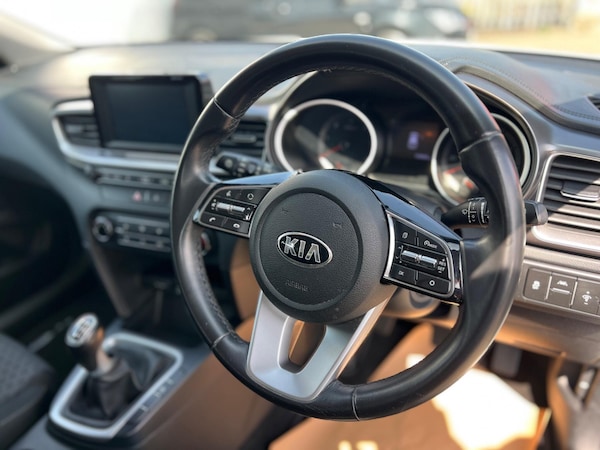 Used Kia Ceed 2019 for sale - 75552352: Photo 9