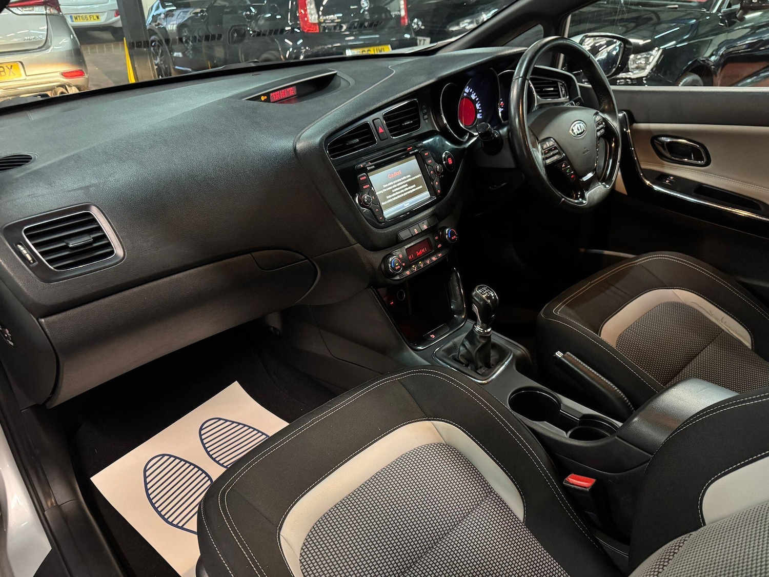 Used Kia Pro Ceed 2014 for sale - 77523696: Photo 15