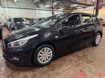 Used Kia Ceed 2013 for sale - 77237726: Photo