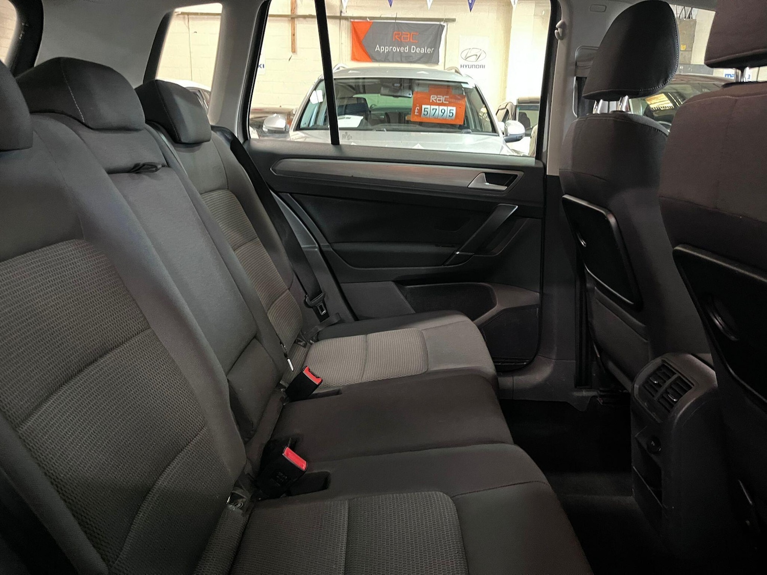 Used Volkswagen Golf SV 2015 for sale - 76326289: Photo 26