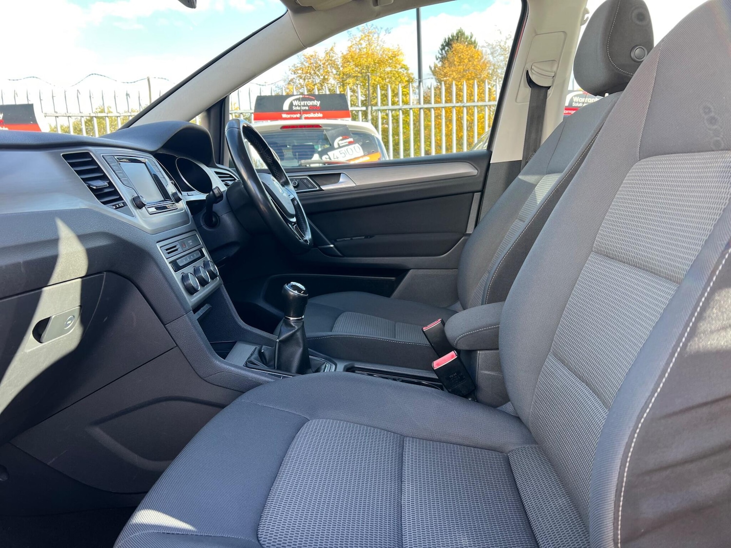 Used Volkswagen Golf SV 2015 for sale - 76326289: Photo 29