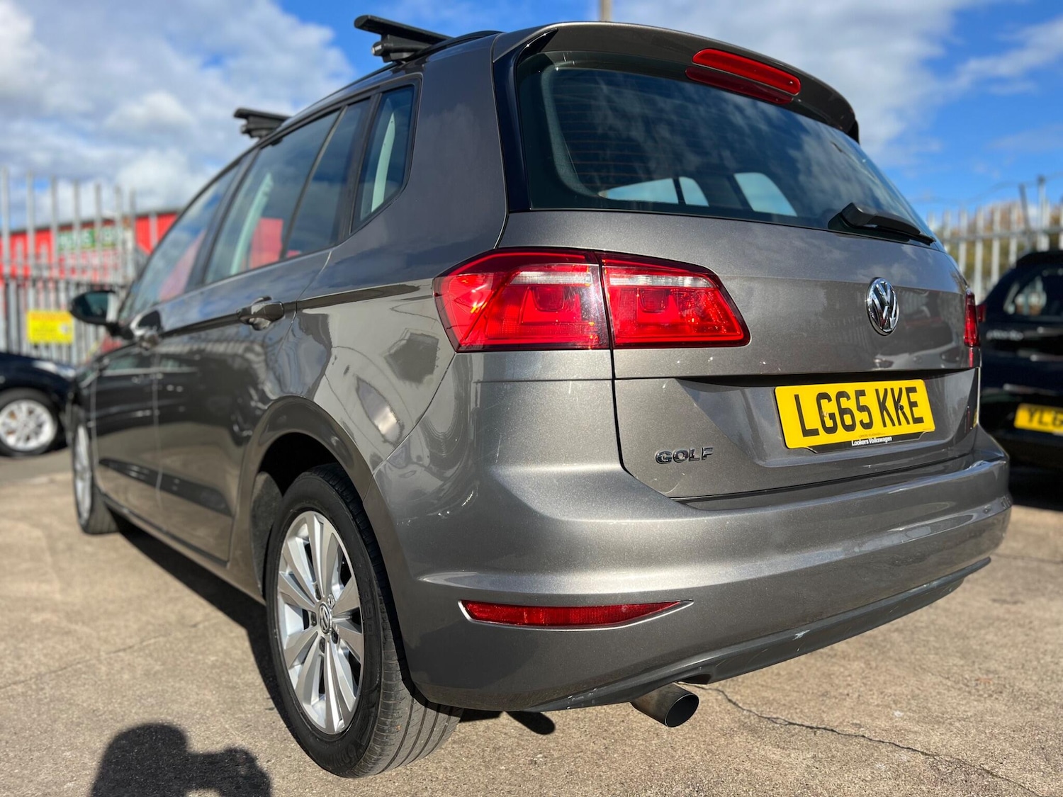 Used Volkswagen Golf SV 2015 for sale - 76326289: Photo 5