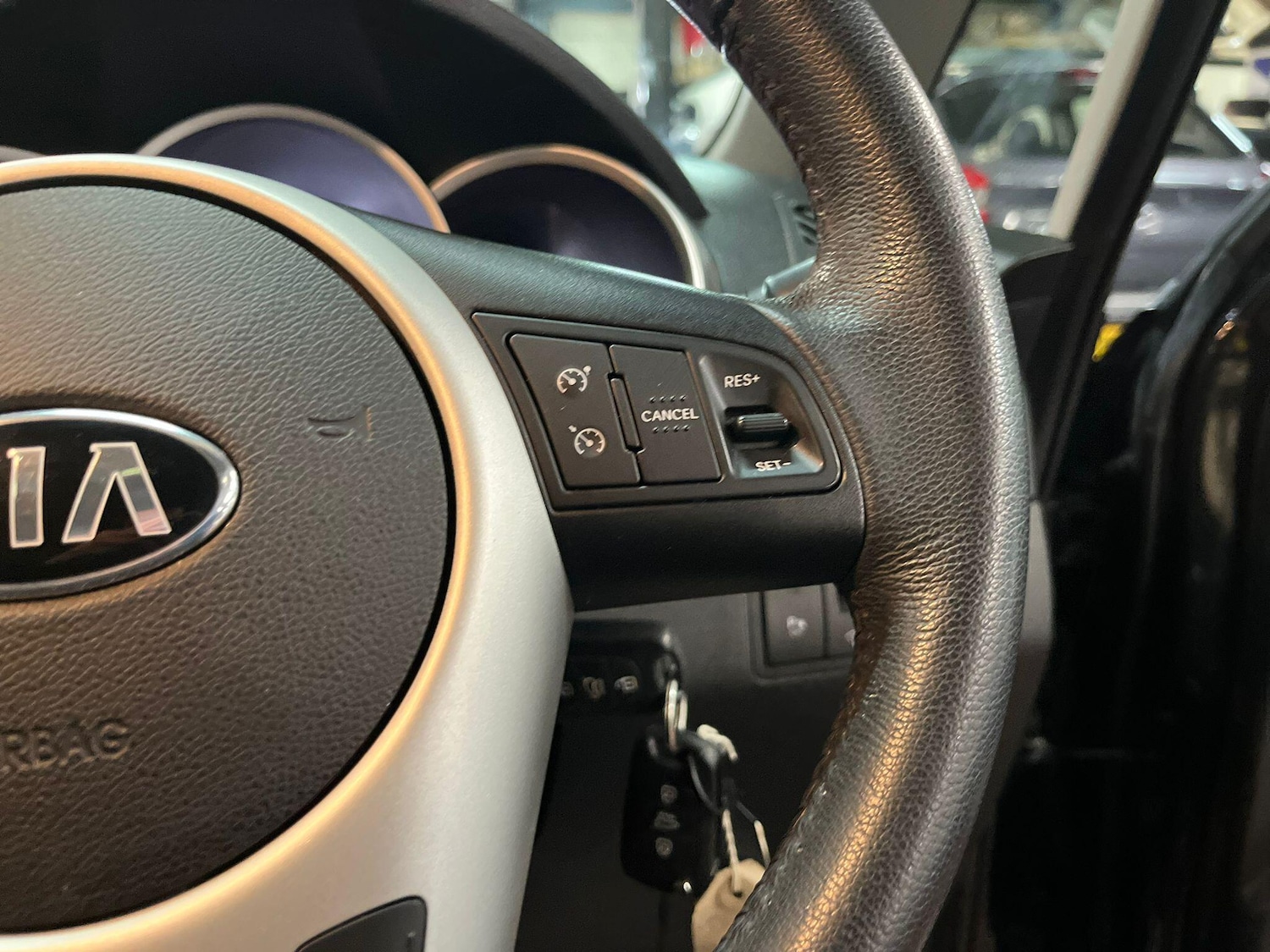 Used Kia Venga 2013 for sale - 77456063: Photo 28