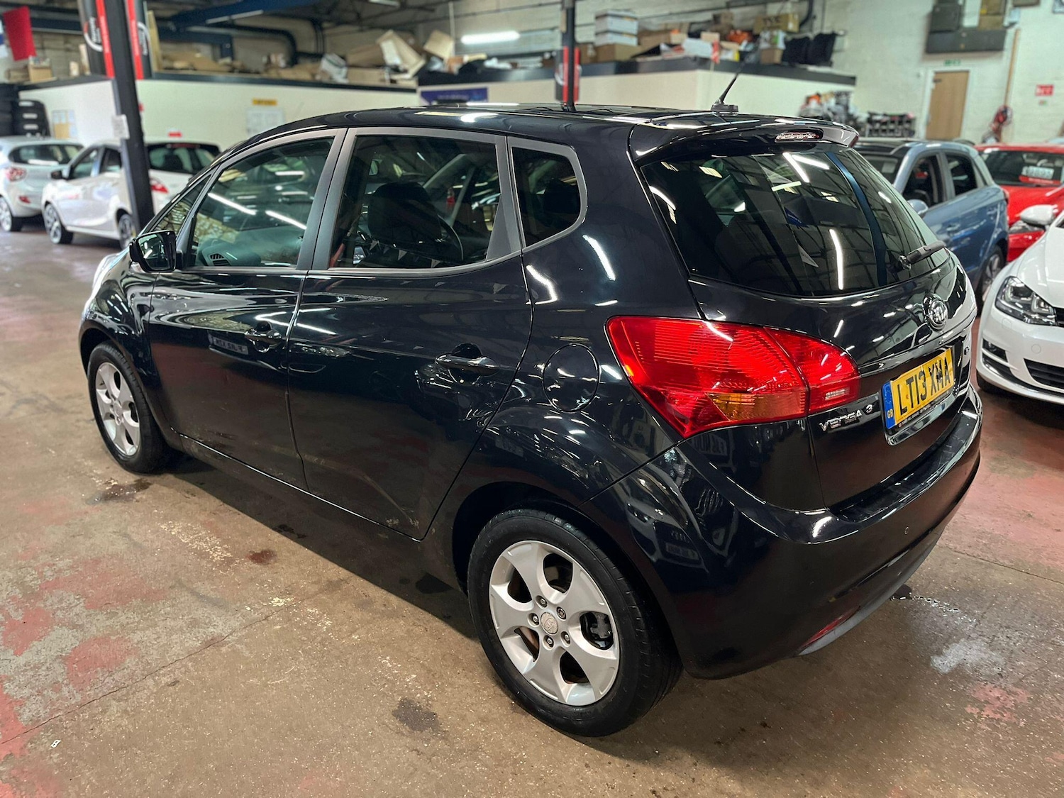 Used Kia Venga 2013 for sale - 77456063: Photo 4