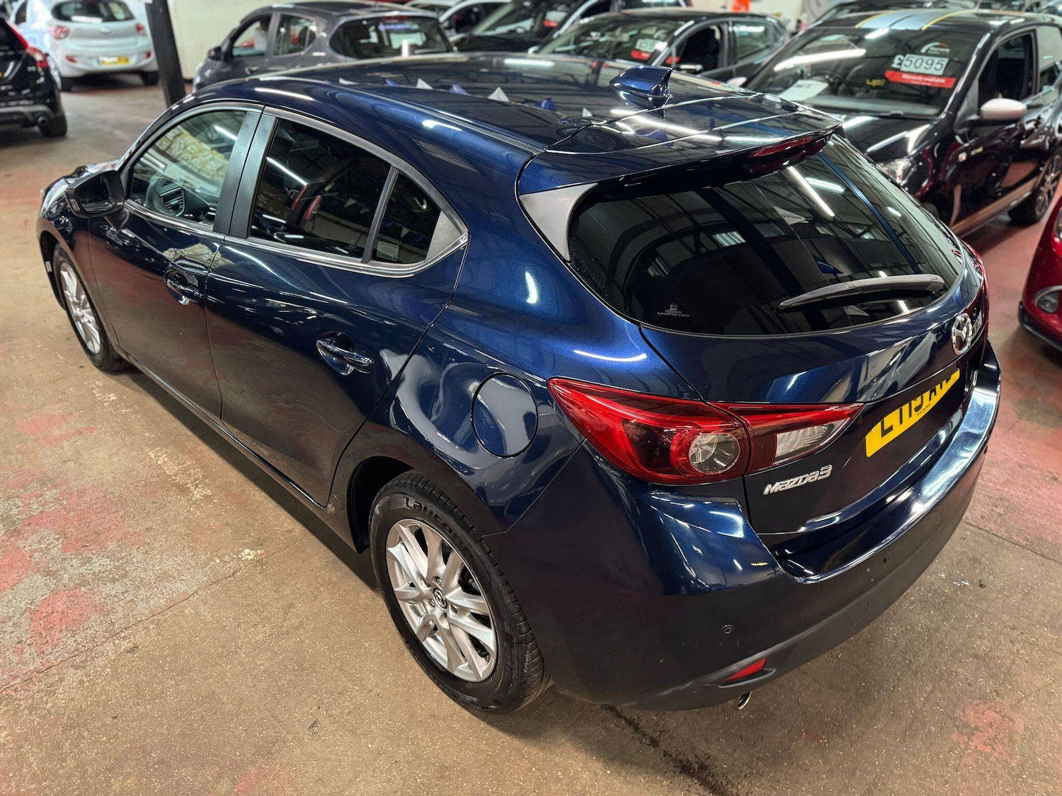 Used Mazda Mazda3 2015 for sale - 77279176: Photo 8