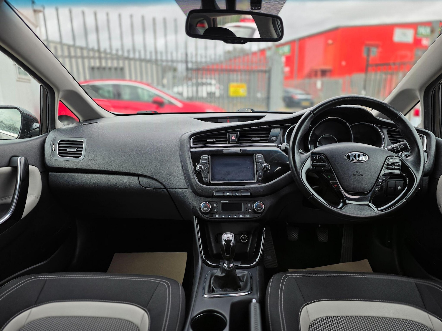 Used Kia Ceed 2017 for sale - 77738343: Photo 11