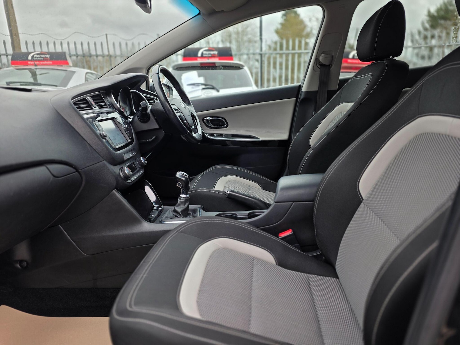 Used Kia Ceed 2017 for sale - 77738343: Photo 29