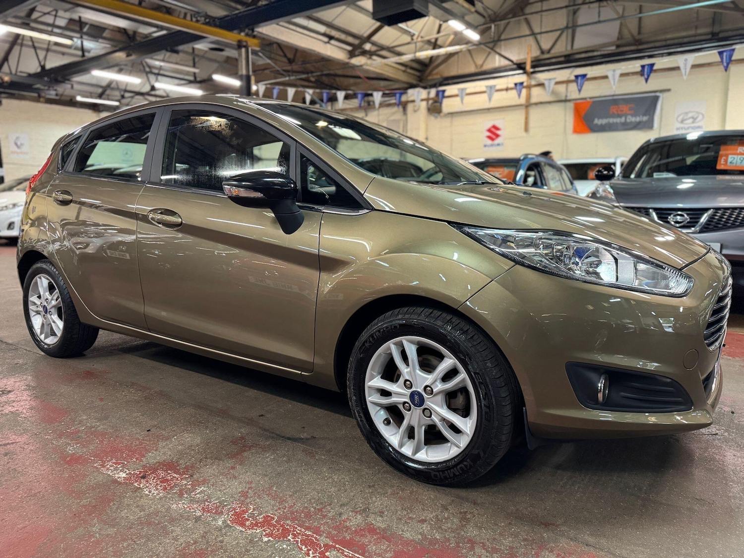Used Ford Fiesta 2015 for sale - 77290581: Photo 1