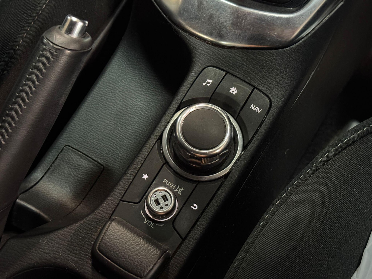 Used Mazda Mazda2 2017 for sale - 77345343: Photo 34