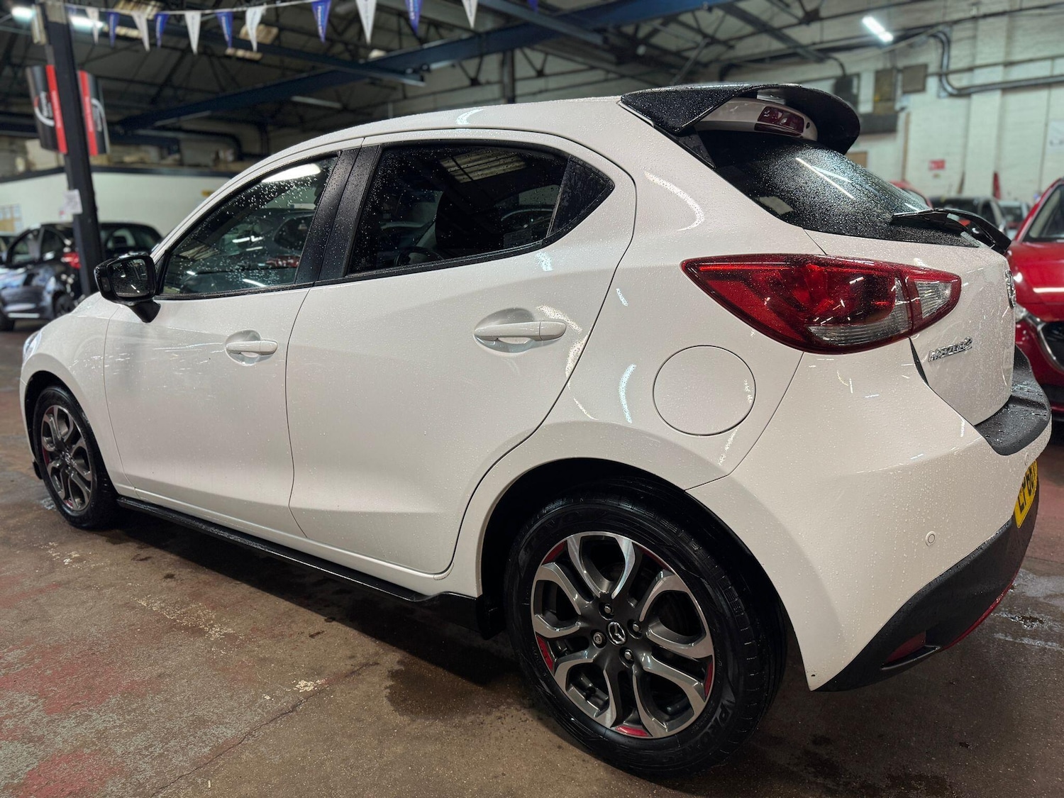 Used Mazda Mazda2 2017 for sale - 77345343: Photo 4