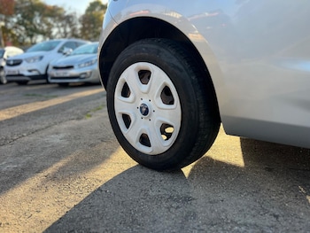 Used Ford Ka 2014 for sale - 76190016: Photo 4