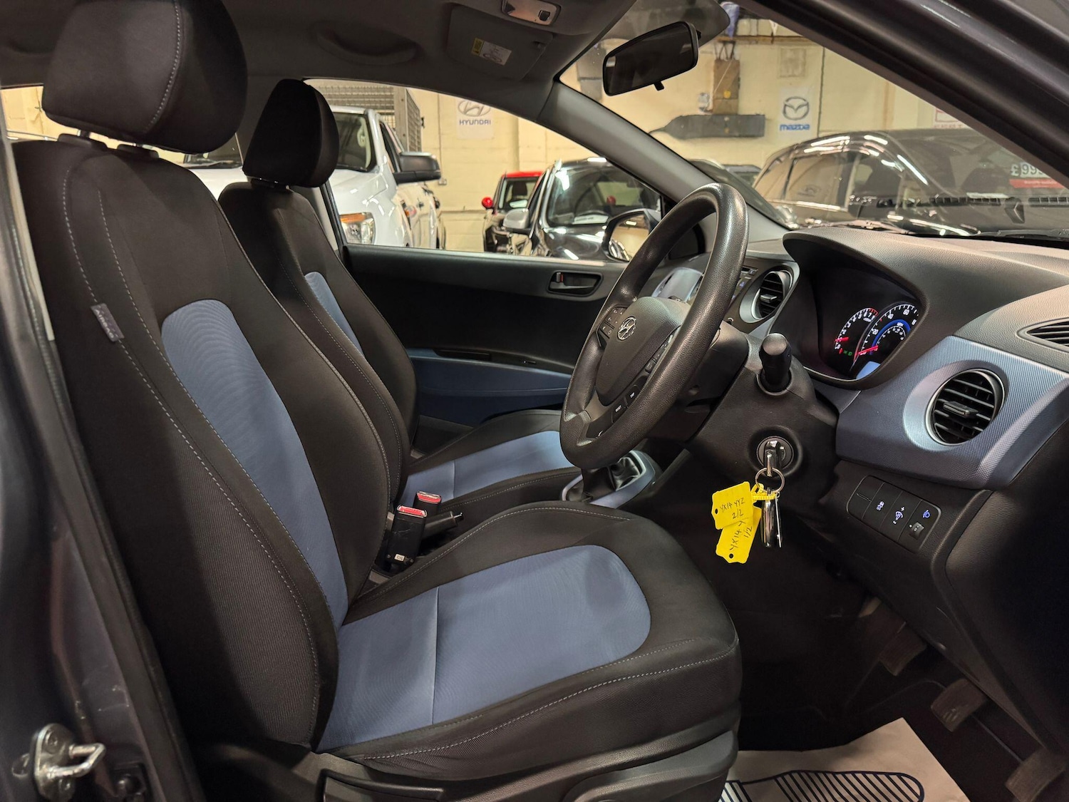 Used Hyundai i10 2014 for sale - 77230553: Photo 10