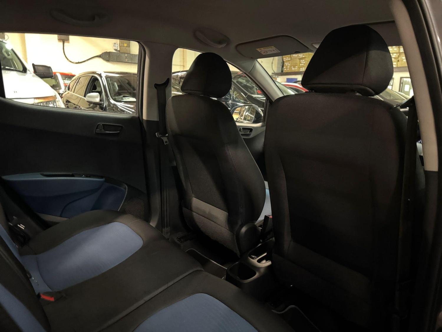 Used Hyundai i10 2014 for sale - 77230553: Photo 18