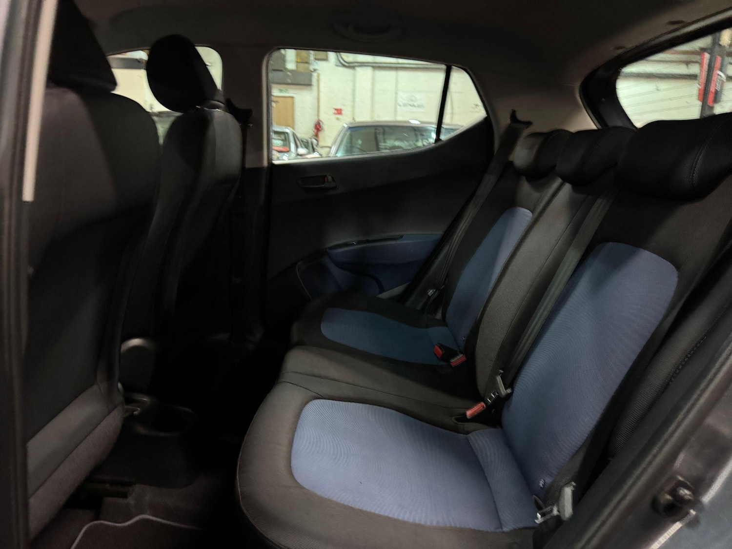 Used Hyundai i10 2014 for sale - 77230553: Photo 19