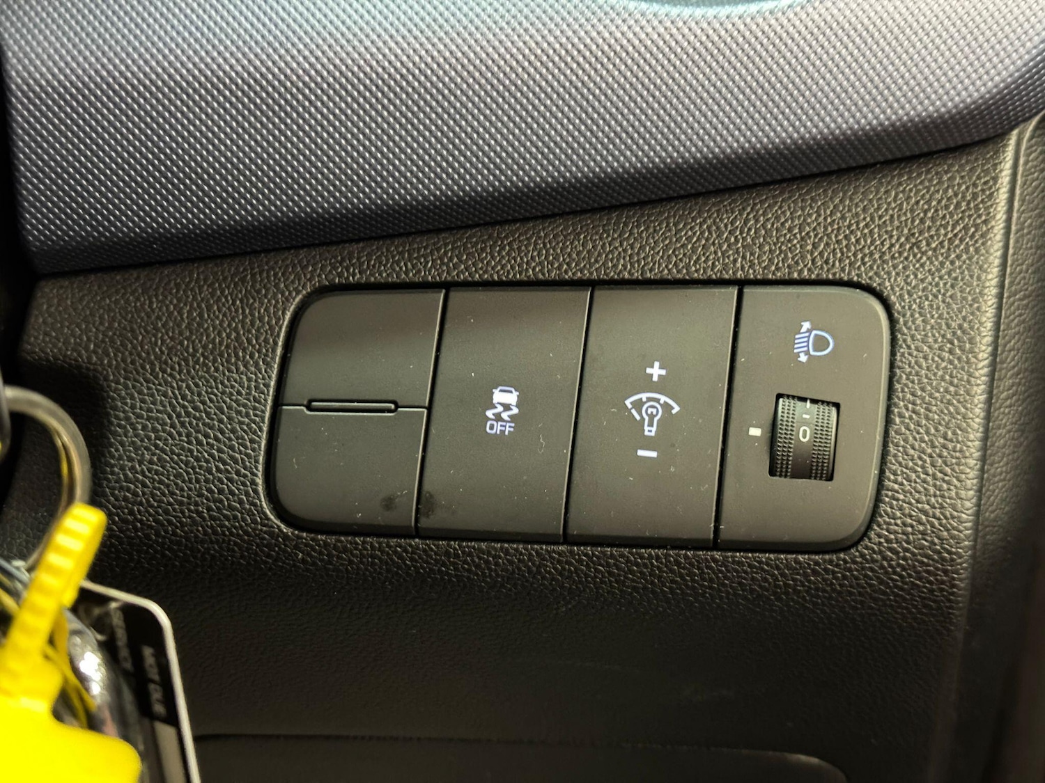 Used Hyundai i10 2014 for sale - 77230553: Photo 29