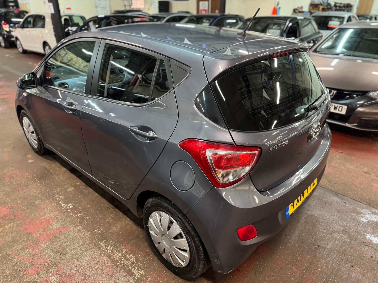 Used Hyundai i10 2014 for sale - 77230553: Photo 8