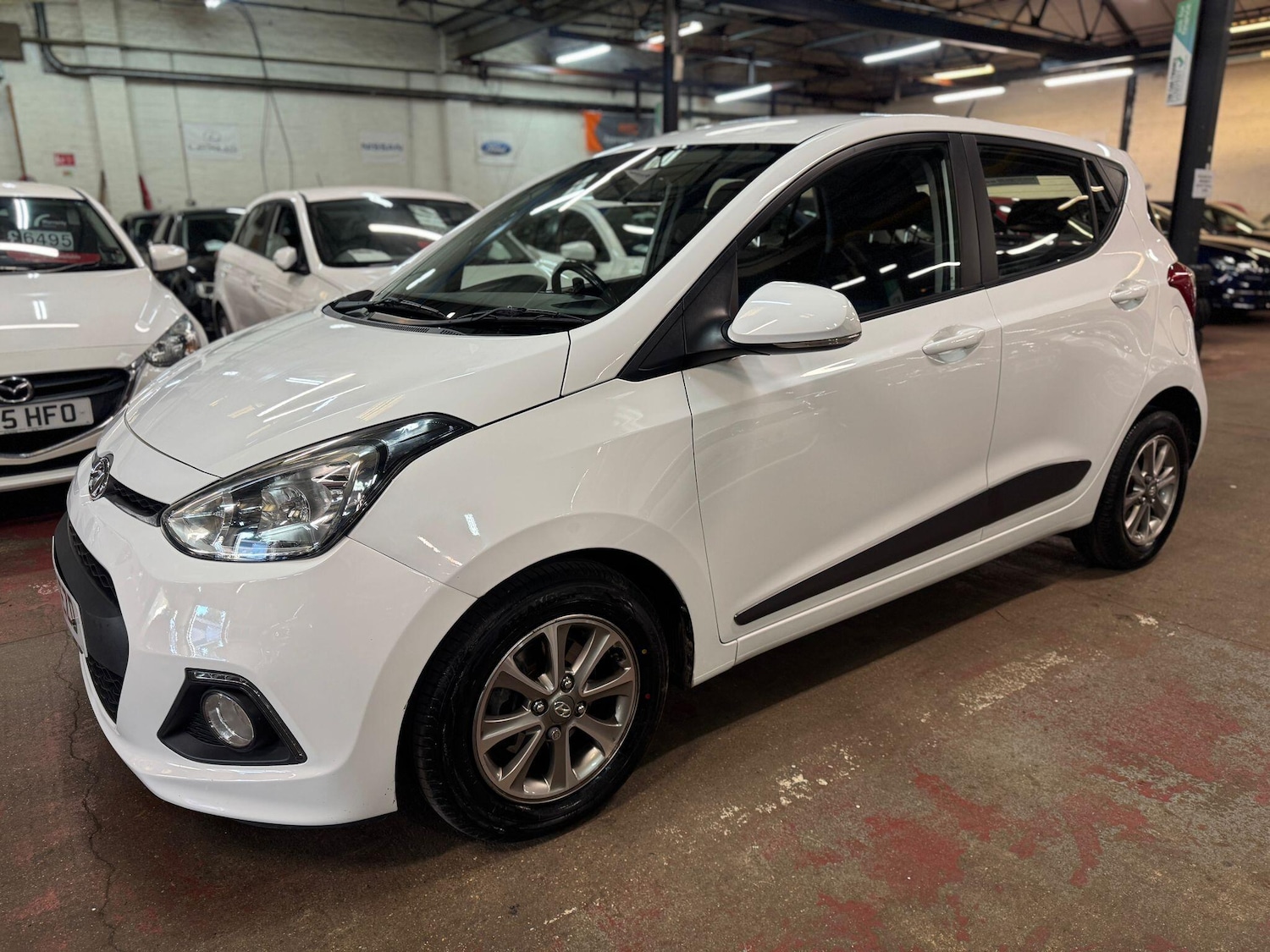 Used Hyundai i10 2016 for sale - 76780670: Photo 3