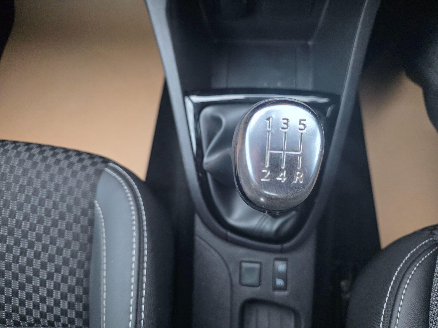 Used Renault Clio 2017 for sale - 77029372: Photo 20