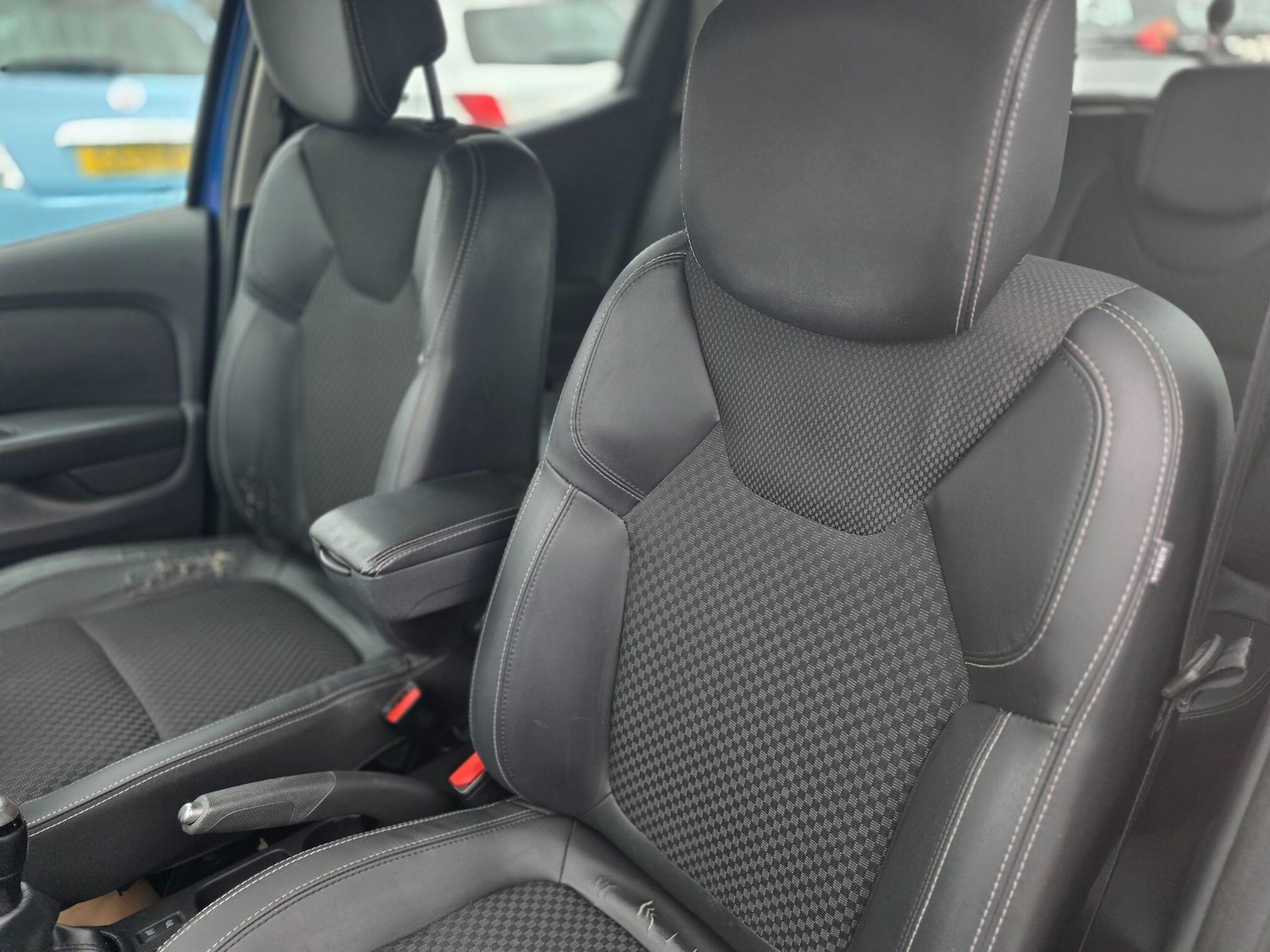 Used Renault Clio 2017 for sale - 77029372: Photo 26