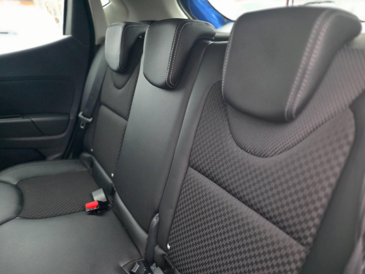 Used Renault Clio 2017 for sale - 77029372: Photo 30