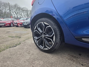 Used Renault Clio 2017 for sale - 77029372: Photo