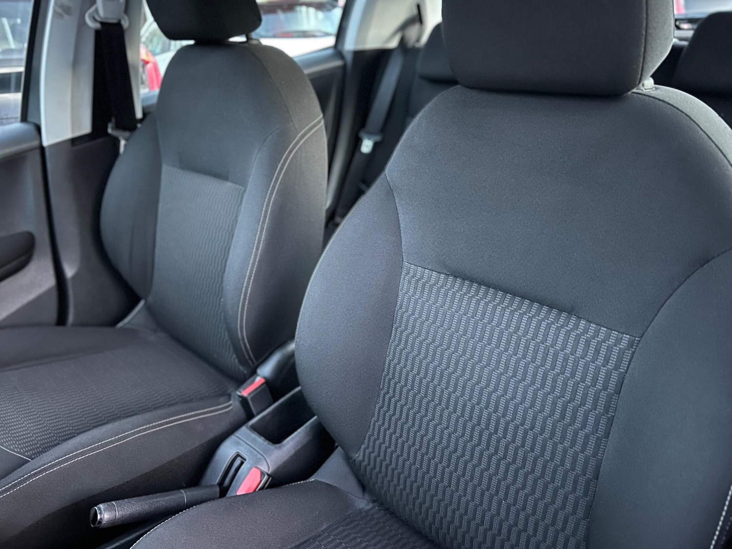 Used Peugeot 208 2017 for sale - 76440609: Photo 28