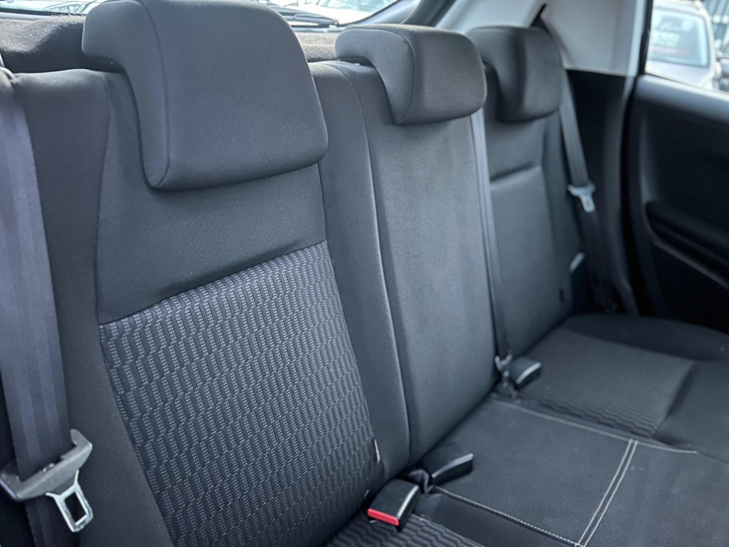 Used Peugeot 208 2017 for sale - 76440609: Photo 30