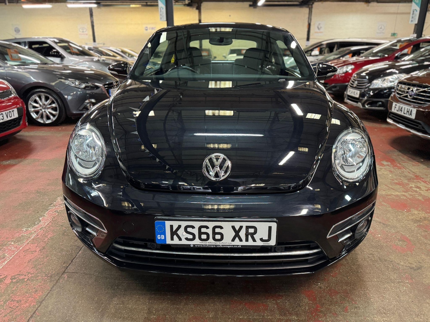 Used Volkswagen Beetle 2016 for sale - 76666937: Photo 2