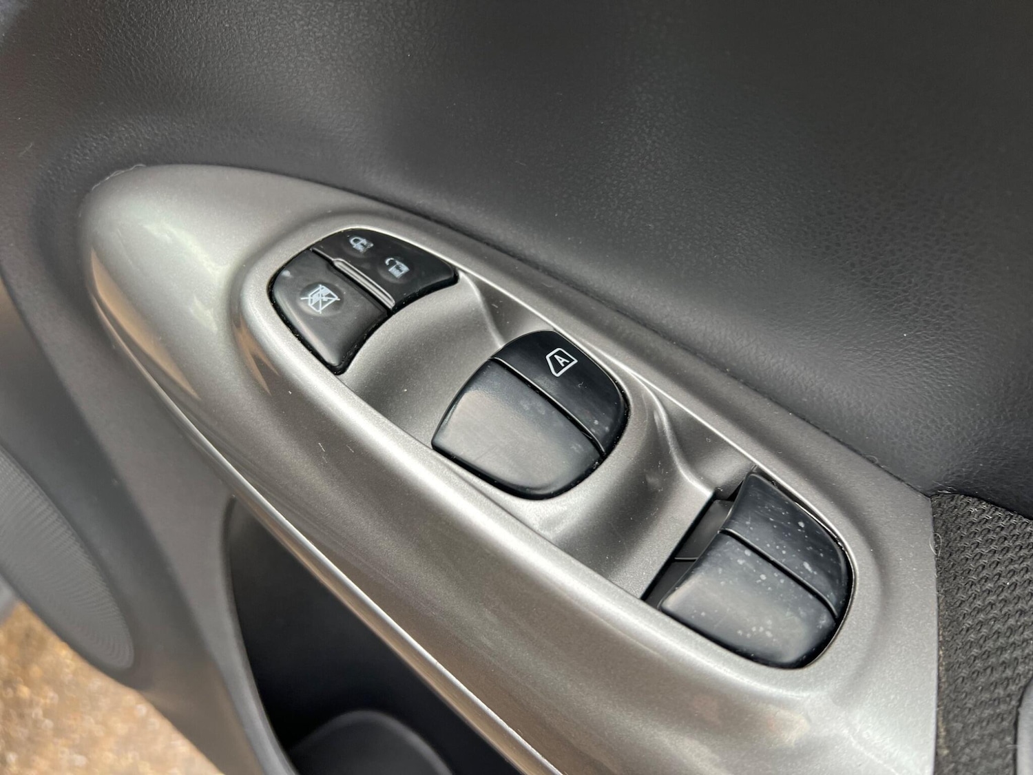 Used Nissan Juke 2014 for sale - 76456725: Photo 21