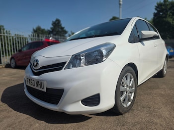 Used Toyota Yaris 2013 for sale - 78965537: Photo