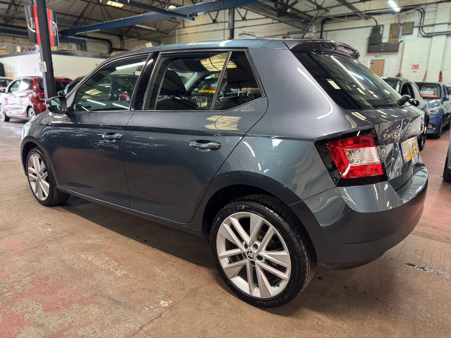 Used Skoda Fabia 2015 for sale - 77597835: Photo 4