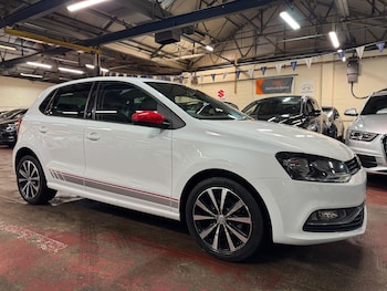 Used Volkswagen Polo 2017 for sale - 76561170: Photo