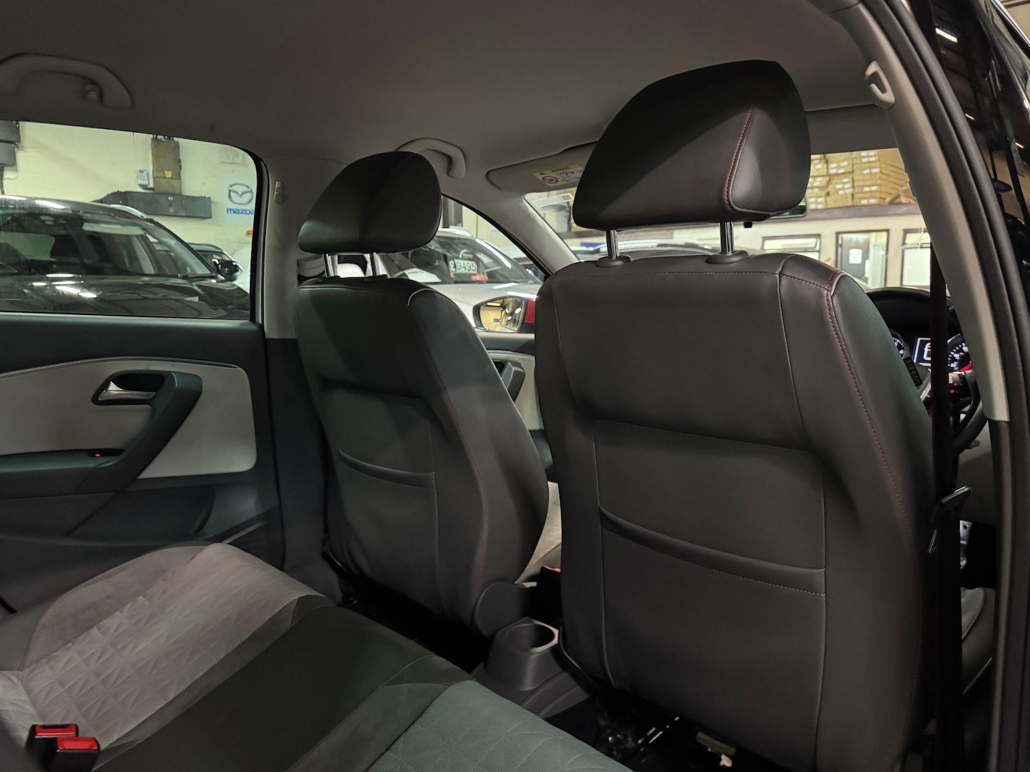 Used Volkswagen Polo 2017 for sale - 76561170: Photo 23