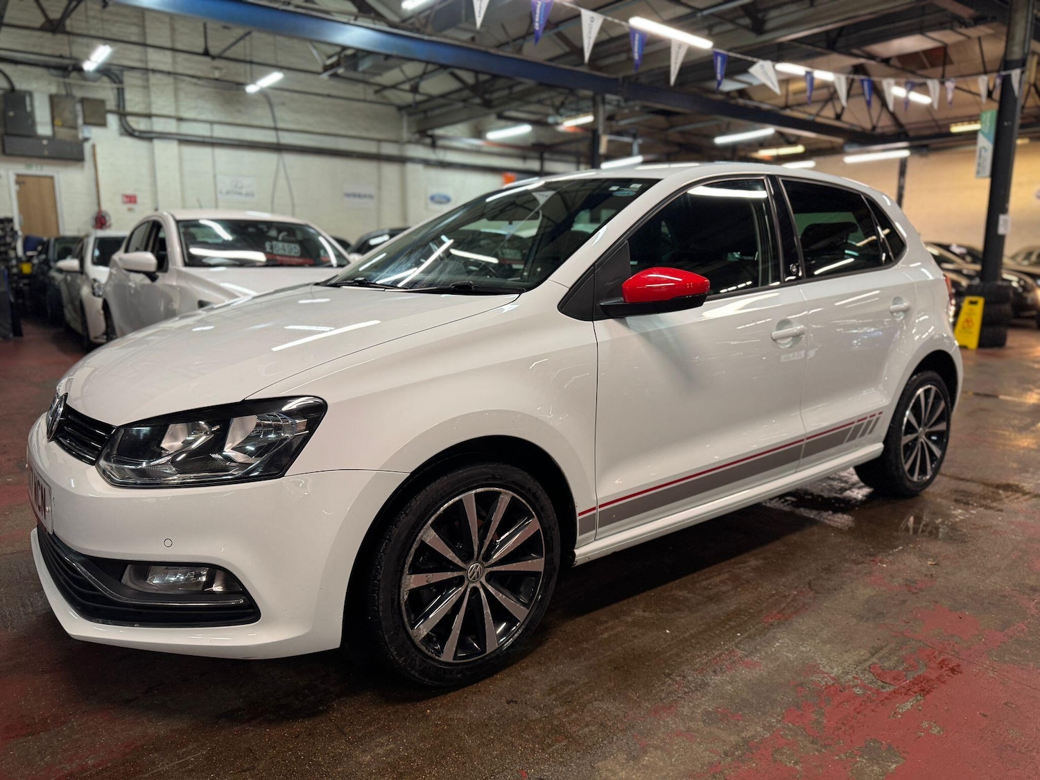 Used Volkswagen Polo 2017 for sale - 76561170: Photo 3