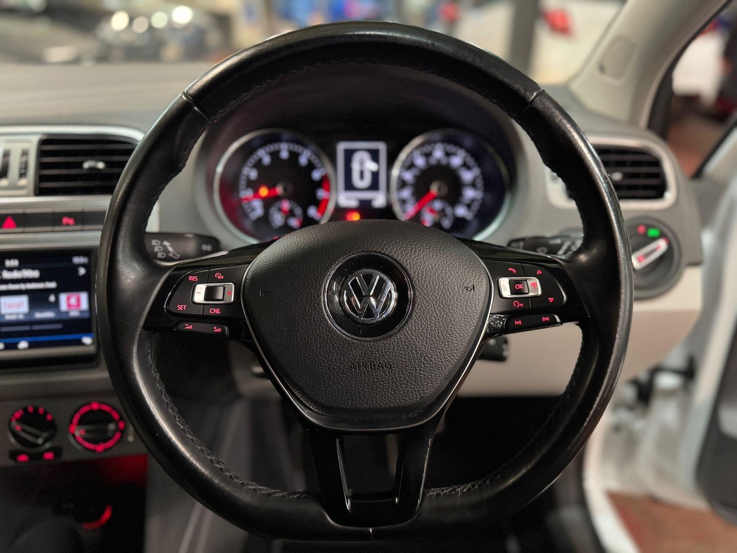 Used Volkswagen Polo 2017 for sale - 76561170: Photo 30