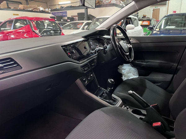 Used Volkswagen Polo 2018 for sale - 76228119: Photo 16