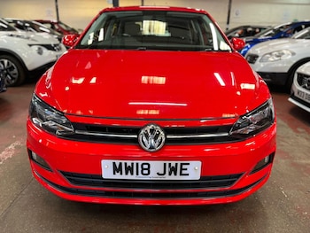 Used Volkswagen Polo 2018 for sale - 76228119: Photo 2