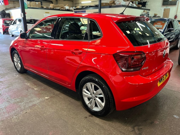 Used Volkswagen Polo 2018 for sale - 76228119: Photo 4