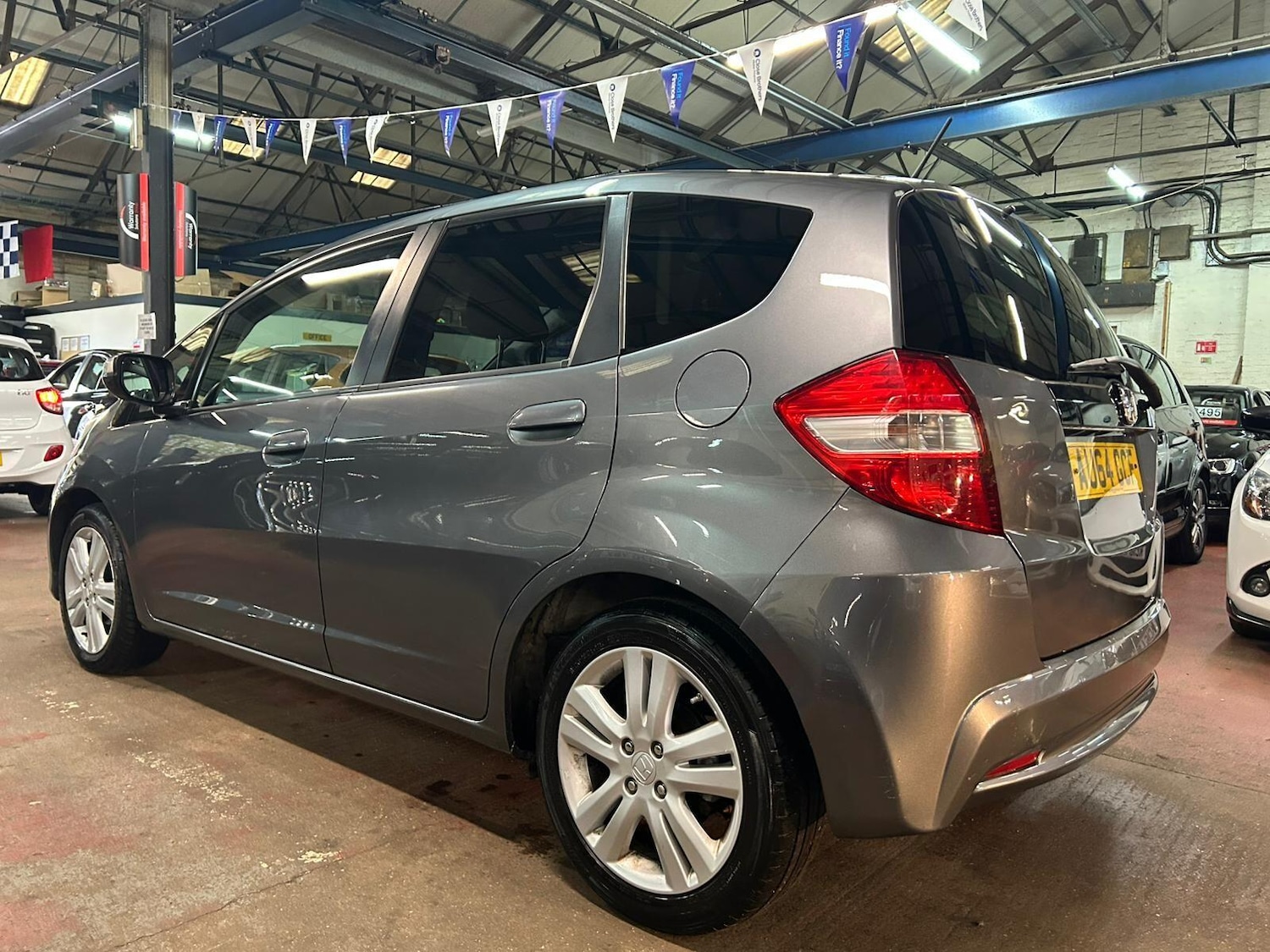 Used Honda Jazz 2014 for sale - 77131092: Photo 4