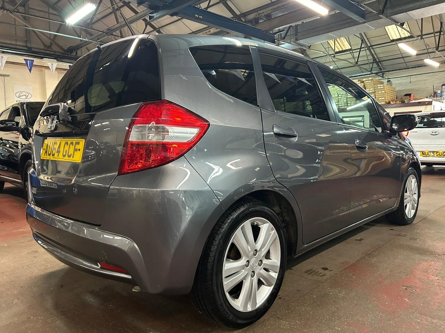 Used Honda Jazz 2014 for sale - 77131092: Photo 6