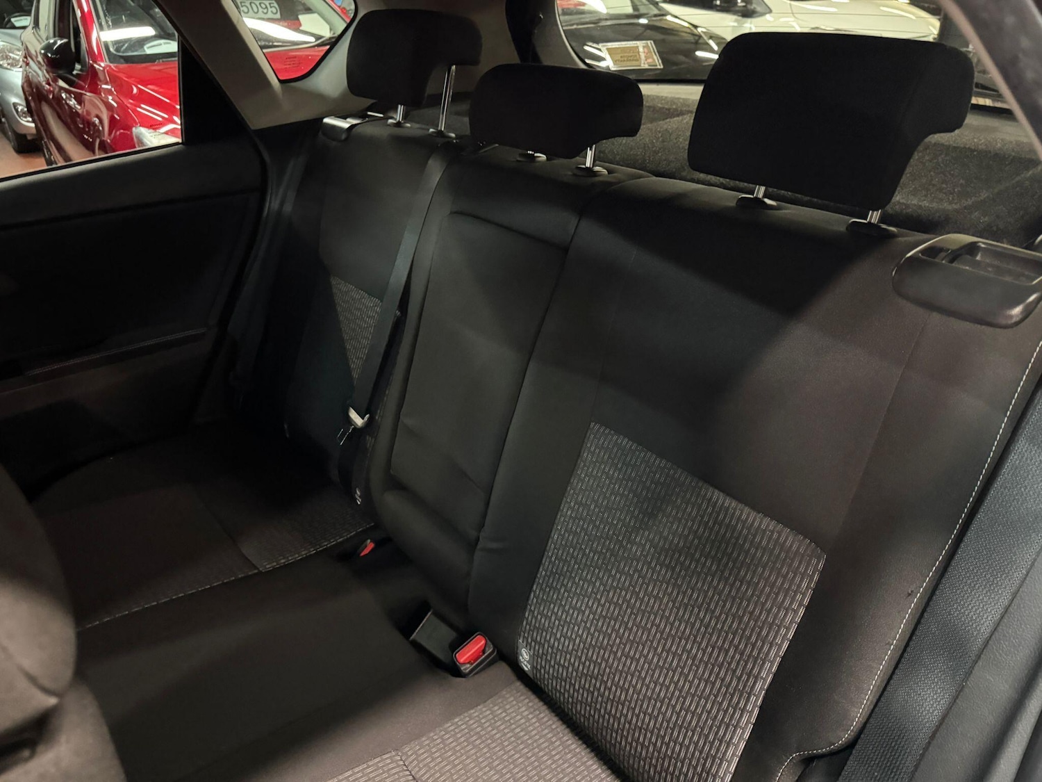 Used Toyota Auris 2014 for sale - 77305558: Photo 19