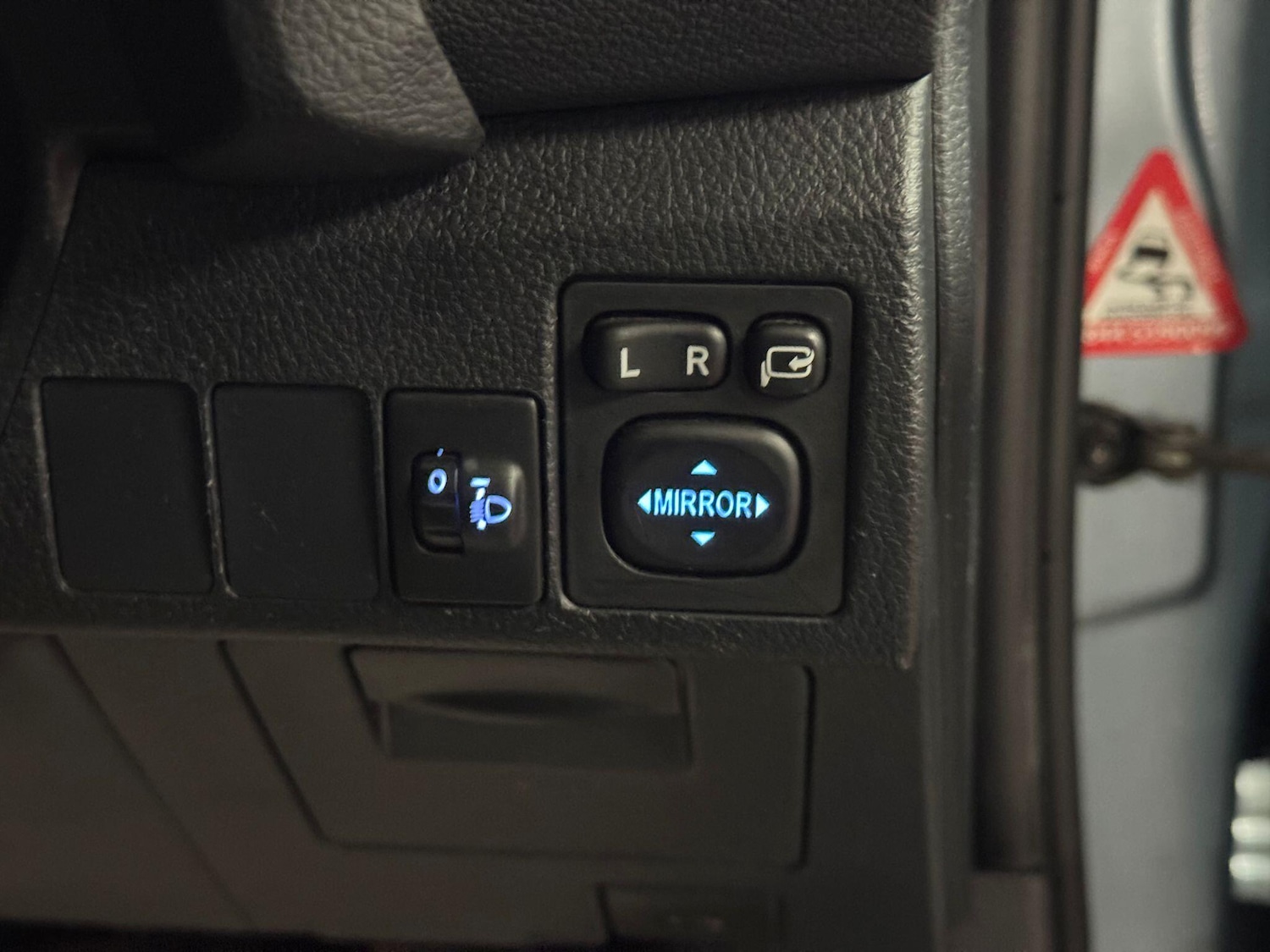 Used Toyota Auris 2014 for sale - 77305558: Photo 34