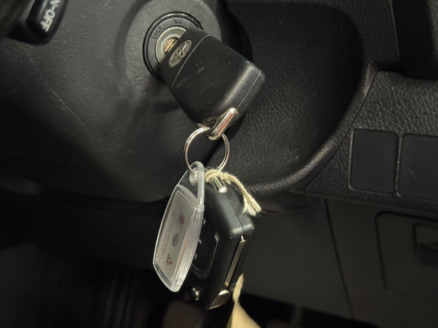 Used Toyota Auris 2014 for sale - 77305558: Photo 35