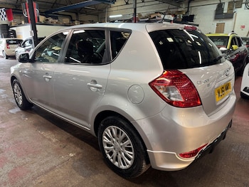 Used Kia Ceed 2011 for sale - 78898099: Photo